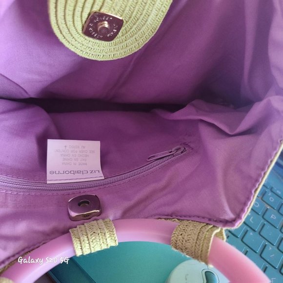 LIZ CLAIBORNE PINK LUCITE HANDLE GREEN KNIT PURSE VINTAGE! - Picture 4 of 4